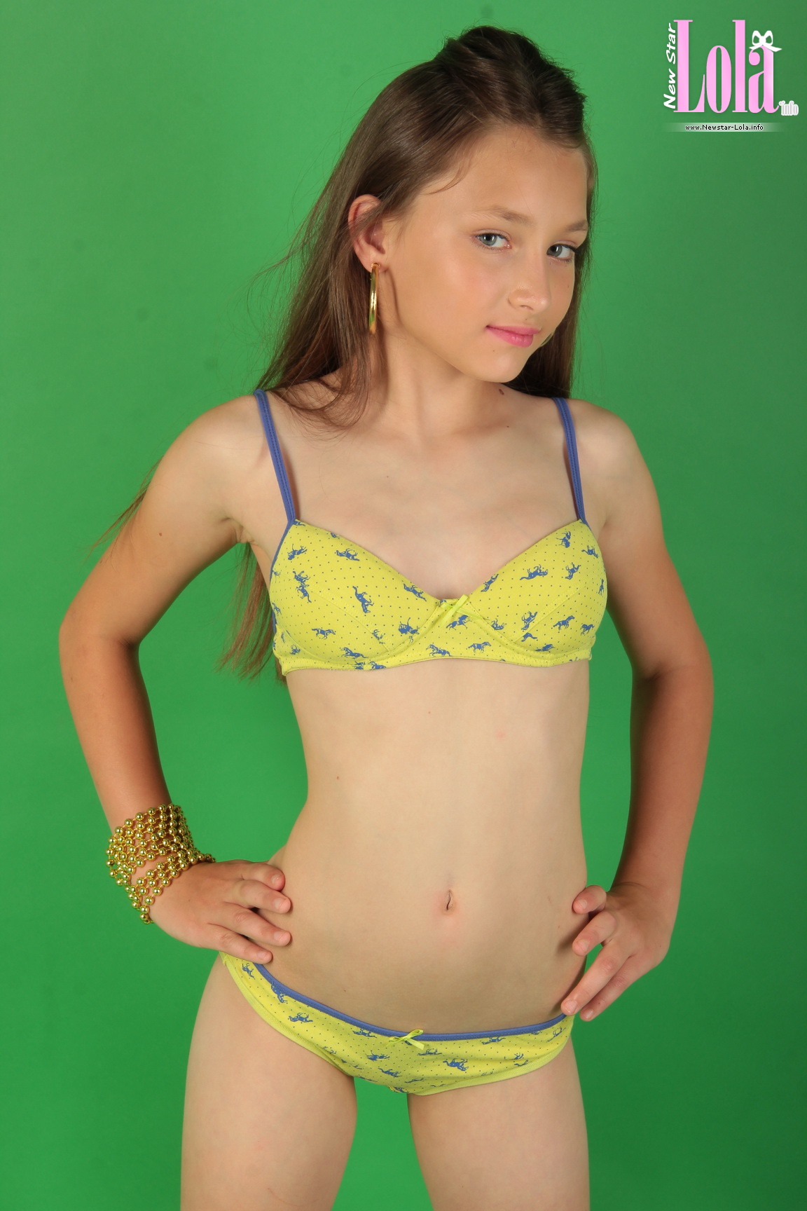 Newstar_Lola_3   22940   12G