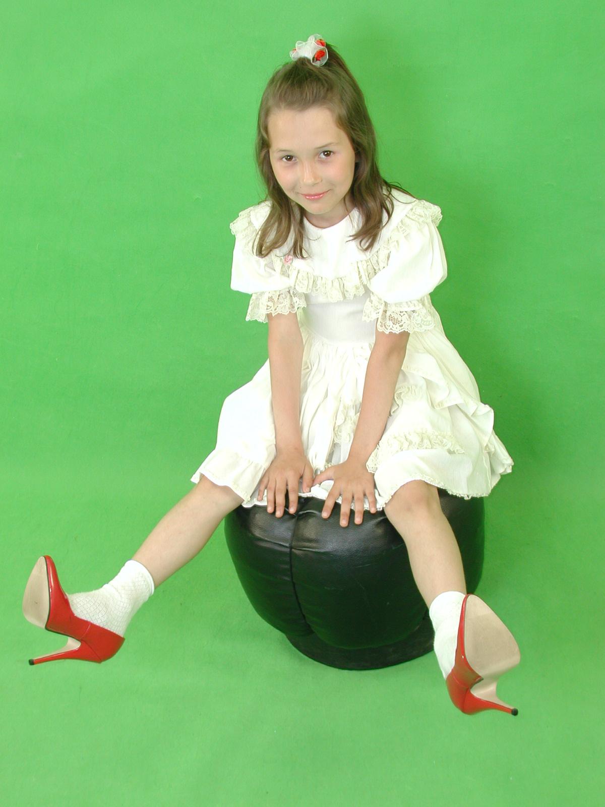 VladModels_y081_Arina   280