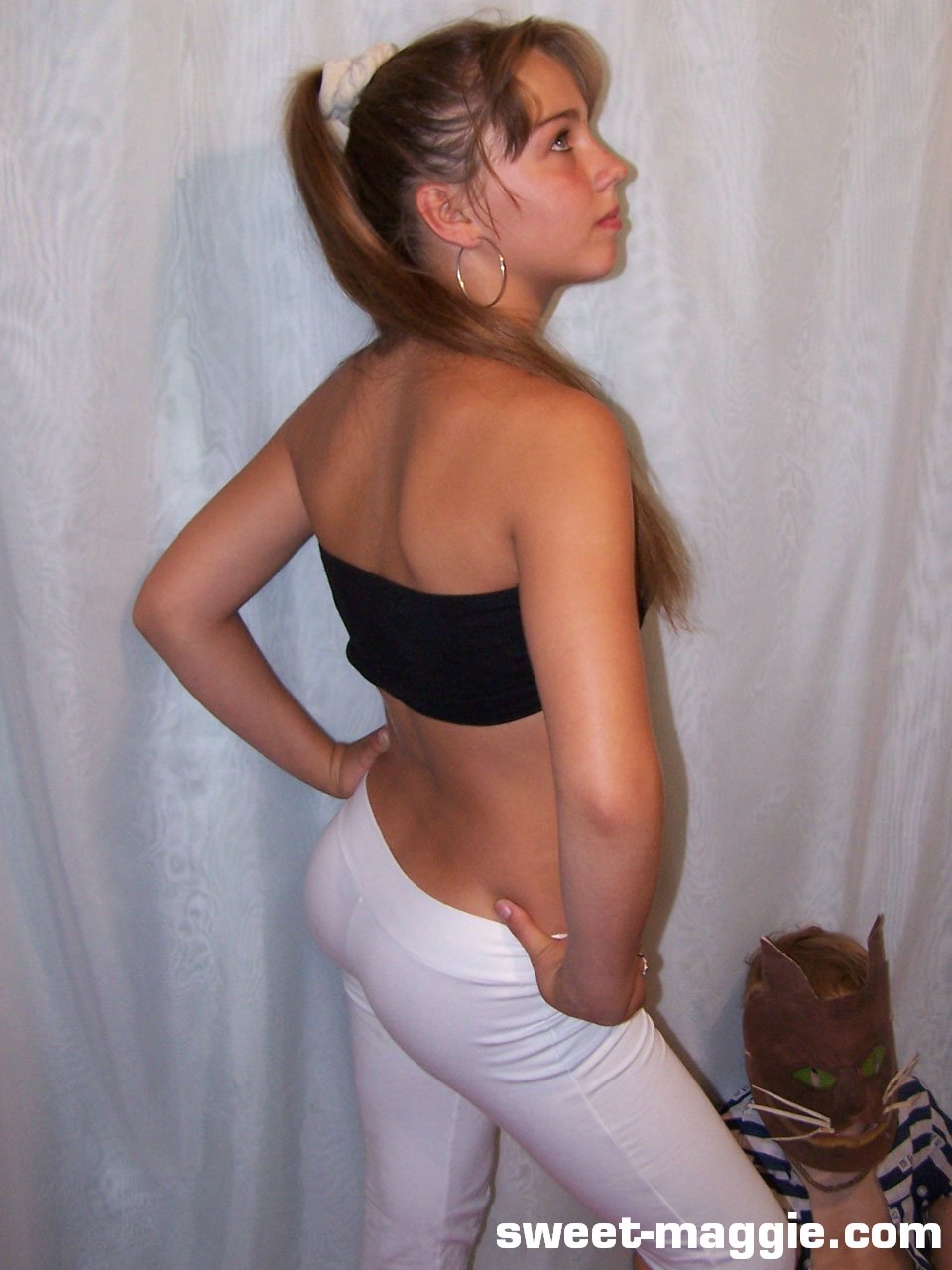 PTL_model_Maggie   2400