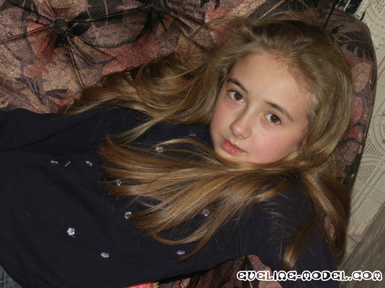 PTL_models_Eveline   2900
