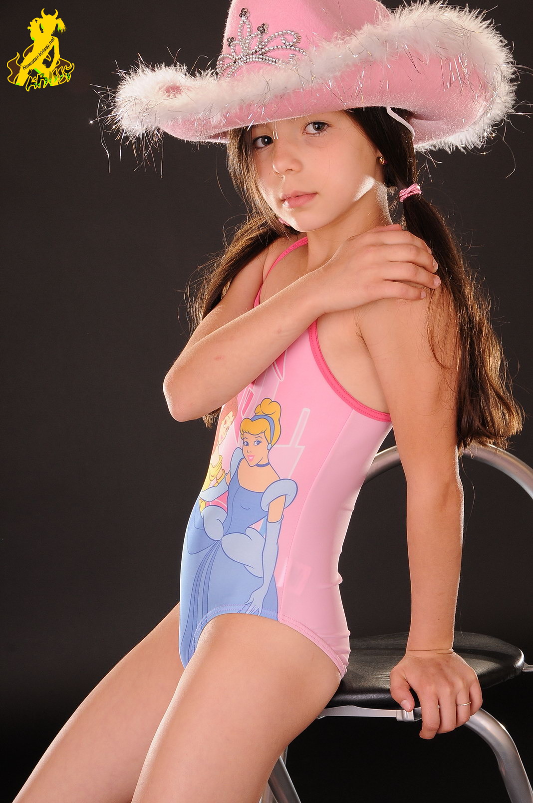 Newstar_Krissy_III   14020
