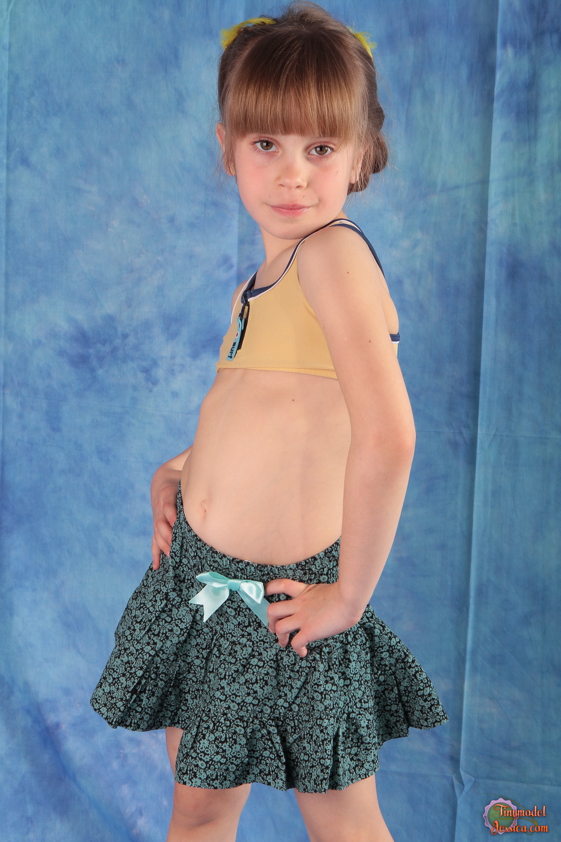 TinyModel_Jessica.part1   21250-6   14G