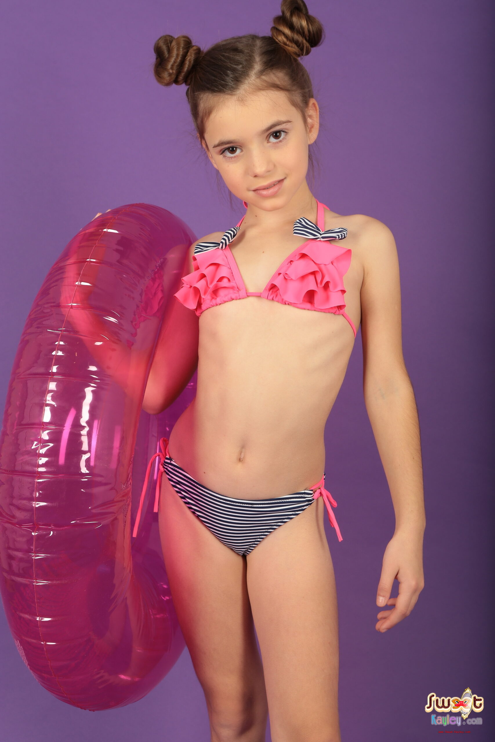 Sweet_Kayley_2   3160