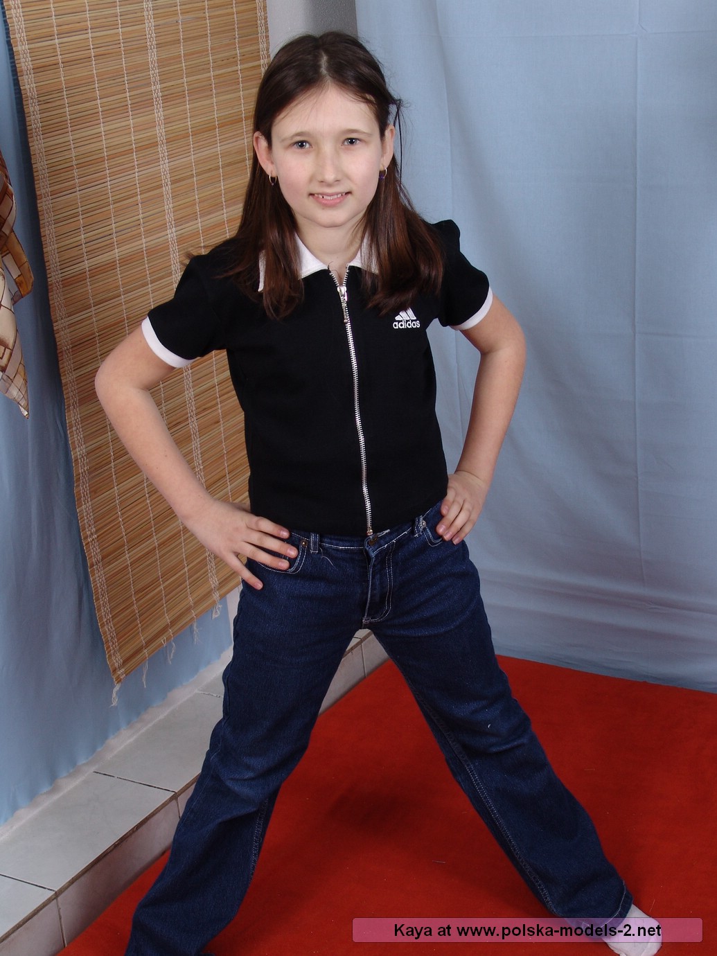 Maxwells_Polska_Model_Kaya   1080